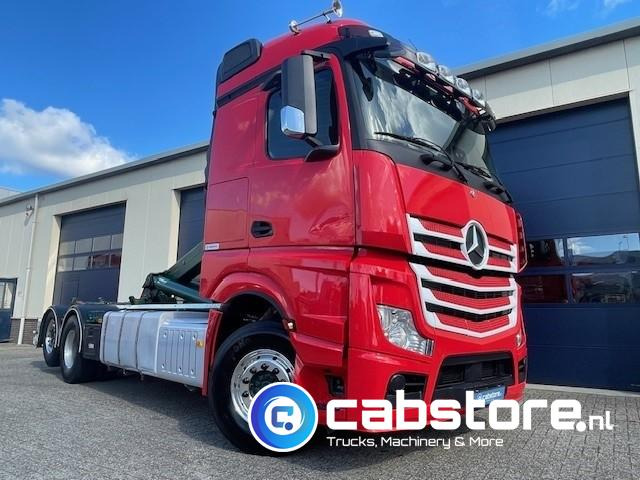 Mercedes-Benz ACTROS 2542 6x2 Euro 6 - HIAB-Multilift 26 Ton's Haakarmsysteem - Containerlift -Bouwjaar 2016 - Km 544.497 - Kotalni prekucni tovornjak: slika 2 Mercedes-Benz ACTROS 2542 6x2 Euro 6 - HIAB-Multilift 26 Ton's Haakarmsysteem - Containerlift -Bouwjaar 2016 - Km 544.497 - Kotalni prekucni tovornjak: slika 2