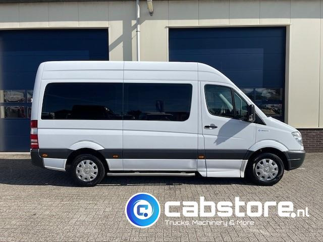 Mercedes-Benz SPRINTER 211 CDI - L2/H2- Automatische versnellingsbak - 9 Persoons - Bouwjaar 2009 - APK tot 17-01-2026 ! - Side bars - Privacy glas - Airco - Minibus, Potniški kombi: slika 5 Mercedes-Benz SPRINTER 211 CDI - L2/H2- Automatische versnellingsbak - 9 Persoons - Bouwjaar 2009 - APK tot 17-01-2026 ! - Side bars - Privacy glas - Airco - Minibus, Potniški kombi: slika 5
