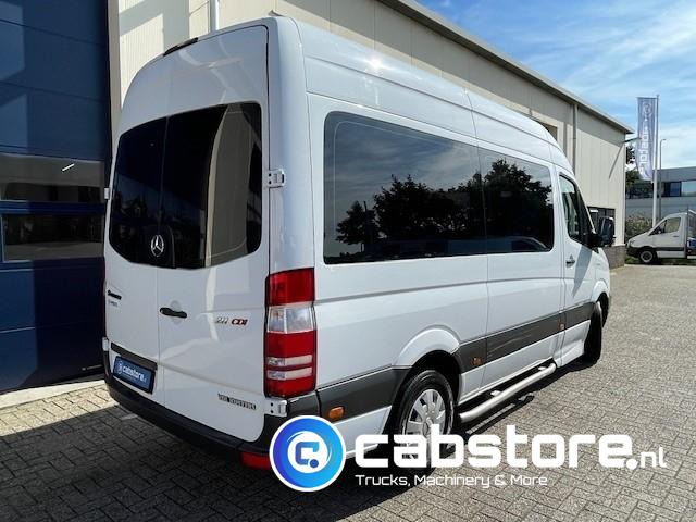 Mercedes-Benz SPRINTER 211 CDI - L2/H2- Automatische versnellingsbak - 9 Persoons - Bouwjaar 2009 - APK tot 17-01-2026 ! - Side bars - Privacy glas - Airco - Minibus, Potniški kombi: slika 4 Mercedes-Benz SPRINTER 211 CDI - L2/H2- Automatische versnellingsbak - 9 Persoons - Bouwjaar 2009 - APK tot 17-01-2026 ! - Side bars - Privacy glas - Airco - Minibus, Potniški kombi: slika 4