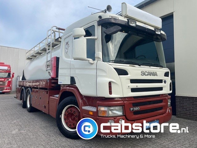 Scania P 380 B 6X2*4 HNA - RETARDER - Tankwagen olie - Olietank - ADR - 16.920 liter - Bouwjaar 2007 - Km 881.924 - Tovornjak cisterna: slika 1 Scania P 380 B 6X2*4 HNA - RETARDER - Tankwagen olie - Olietank - ADR - 16.920 liter - Bouwjaar 2007 - Km 881.924 - Tovornjak cisterna: slika 1
