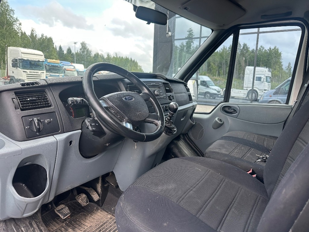 Ford Transit T350 4X4 huoltohyllyt - Furgon: slika 5 Ford Transit T350 4X4 huoltohyllyt - Furgon: slika 5