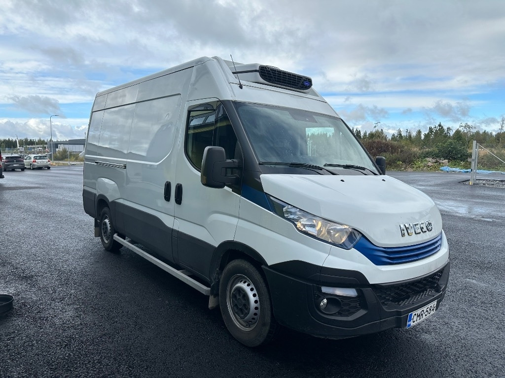 Iveco 35S14N Kylmäkone - Furgon: slika 3 Iveco 35S14N Kylmäkone - Furgon: slika 3