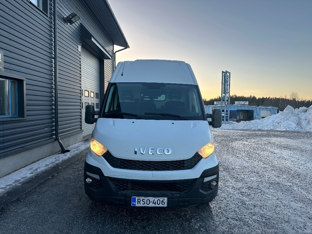 Iveco Daily 35S13 A8 16m3 - Furgon: slika 2 Iveco Daily 35S13 A8 16m3 - Furgon: slika 2