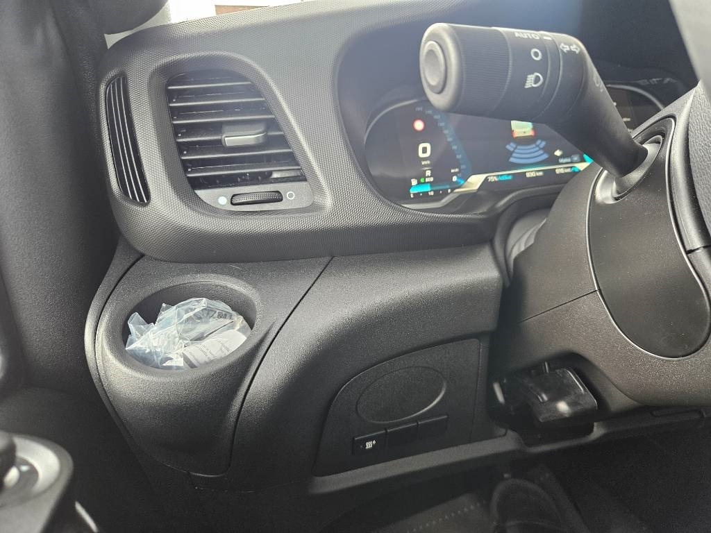 Furgon Iveco Daily 35S16A8: slika 15