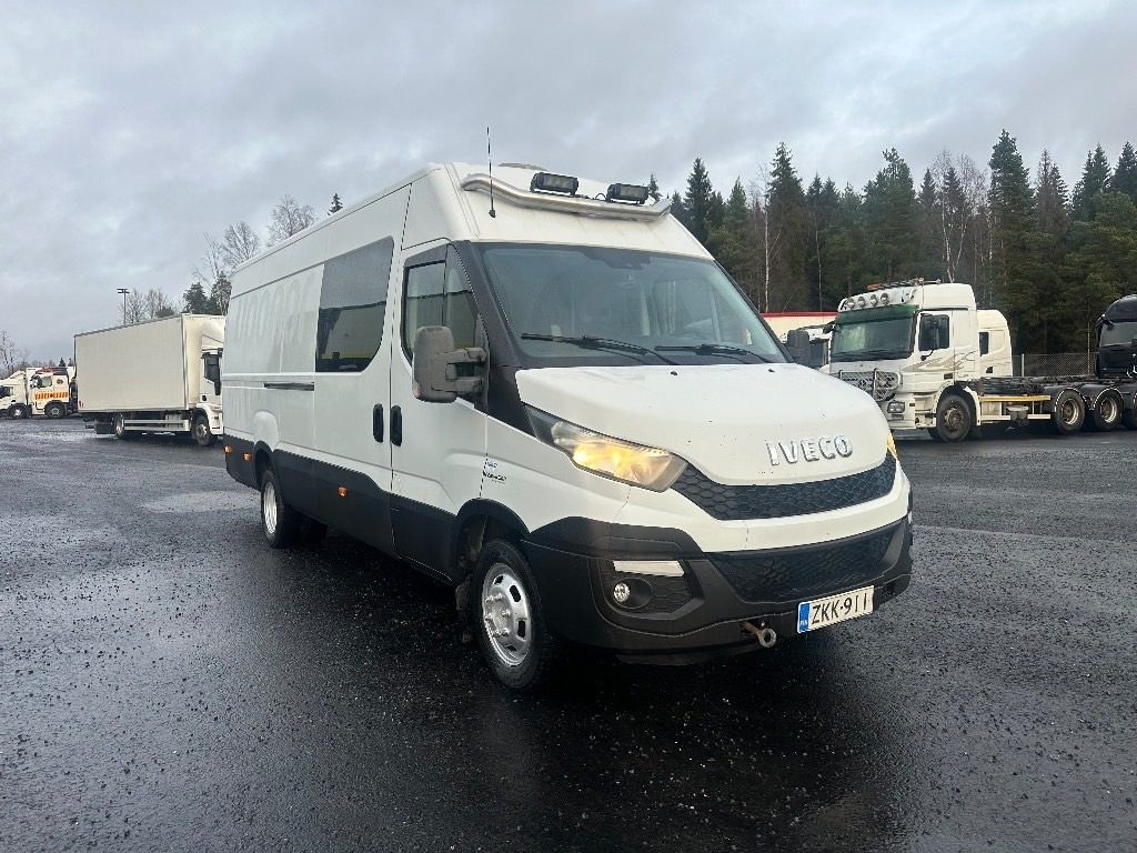 Iveco Daily 50C17 1+5 hlö - Furgon: slika 2 Iveco Daily 50C17 1+5 hlö - Furgon: slika 2