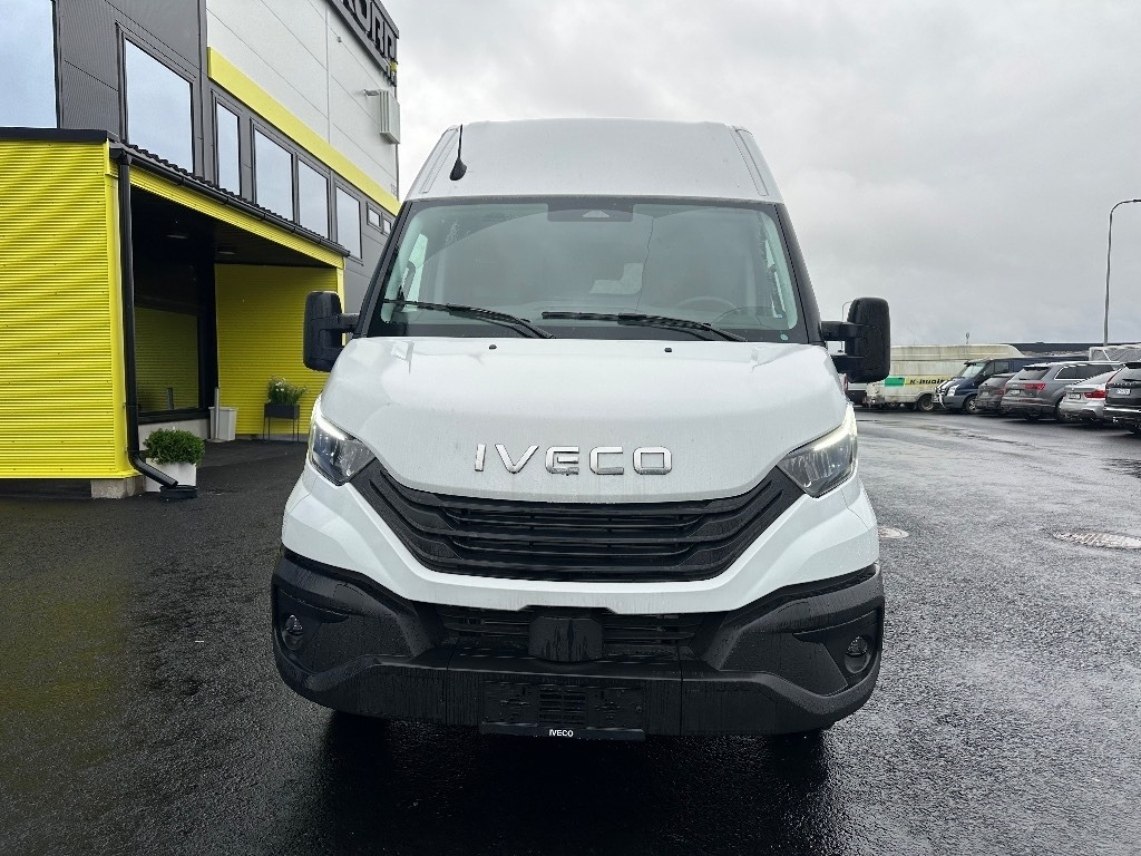 Iveco Daily 50C18A8 16m3 - Furgon: slika 2 Iveco Daily 50C18A8 16m3 - Furgon: slika 2