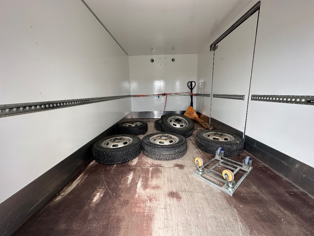 Iveco Daily 50C18A8 - Furgon: slika 5 Iveco Daily 50C18A8 - Furgon: slika 5