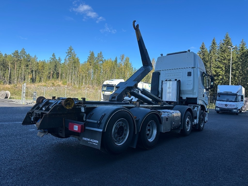 Iveco X-Way AS35S560 8x2 - Kotalni prekucni tovornjak: slika 4 Iveco X-Way AS35S560 8x2 - Kotalni prekucni tovornjak: slika 4