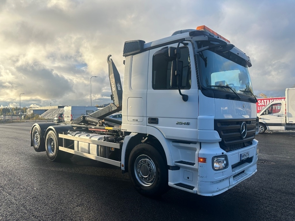 Mercedes-Benz Actros 2545 L 6x2 - Kotalni prekucni tovornjak: slika 3 Mercedes-Benz Actros 2545 L 6x2 - Kotalni prekucni tovornjak: slika 3