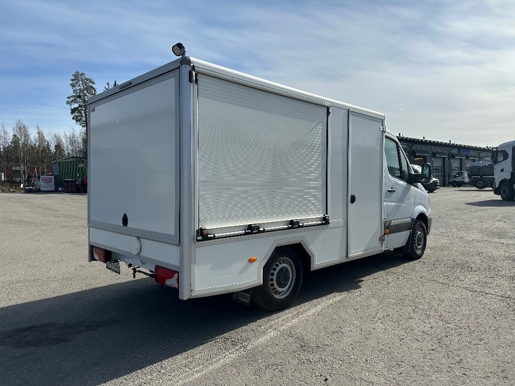 Mercedes-Benz Sprinter 316 Huoltoauto - Dostavno vozilo z zabojnikom: slika 4 Mercedes-Benz Sprinter 316 Huoltoauto - Dostavno vozilo z zabojnikom: slika 4
