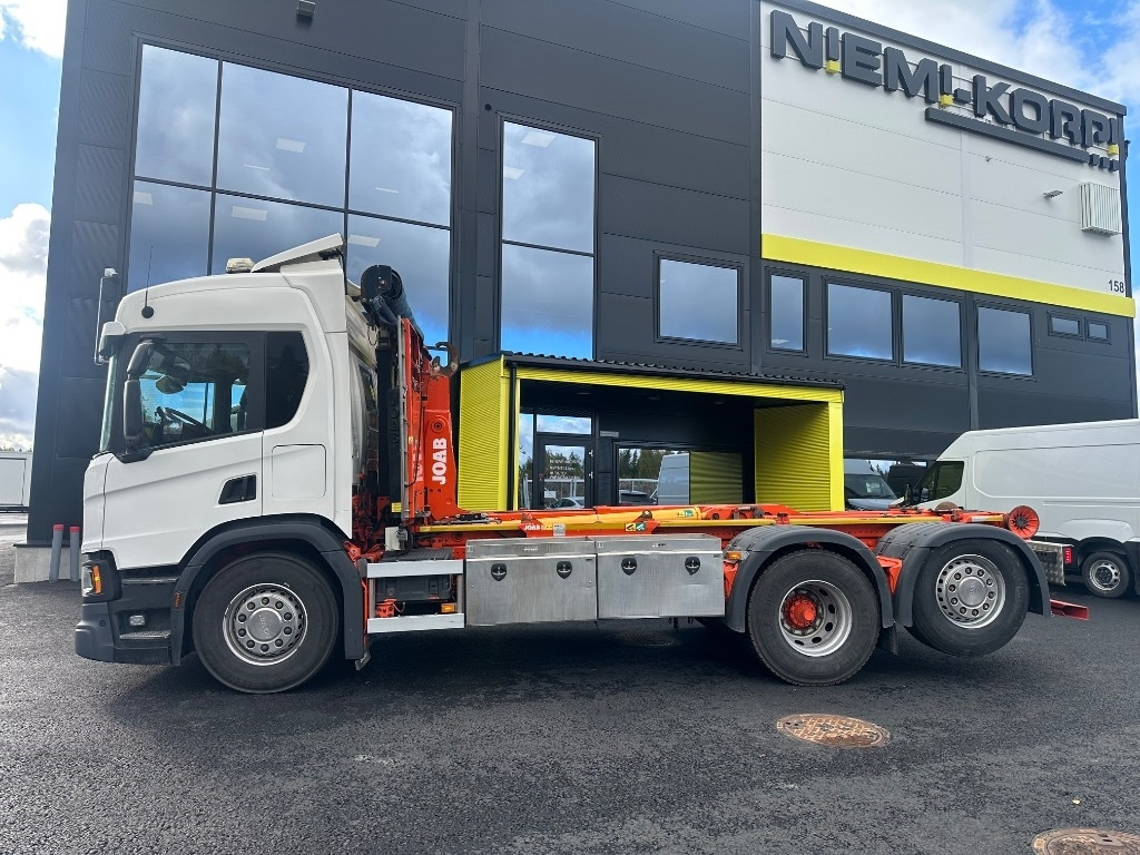 Scania P 370 6x2*4 - Kotalni prekucni tovornjak: slika 5 Scania P 370 6x2*4 - Kotalni prekucni tovornjak: slika 5