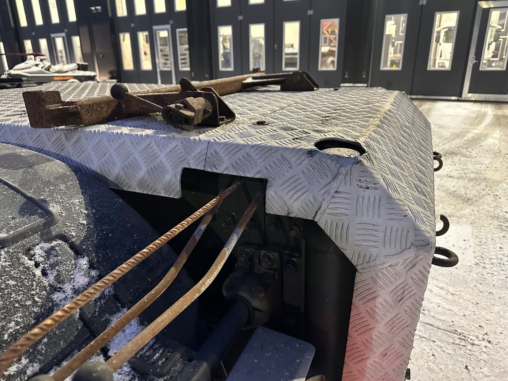 Volvo FH16 600 8x4*4 - Vlačilec: slika 4 Volvo FH16 600 8x4*4 - Vlačilec: slika 4