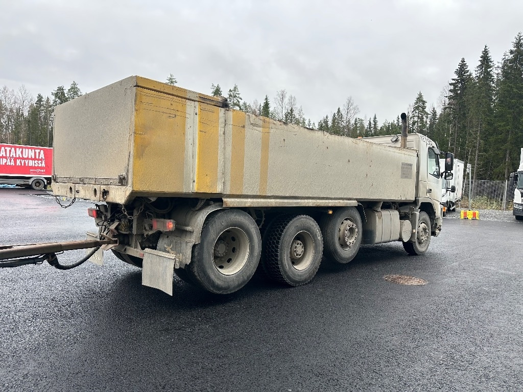 Volvo FH 12 420 8x2 + pv - Tovornjak prekucnik: slika 3 Volvo FH 12 420 8x2 + pv - Tovornjak prekucnik: slika 3