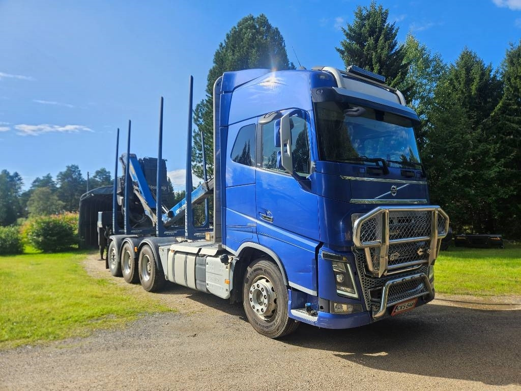 Volvo FH 16 750 8x4 76tn yhdistelmä  - Tovornjak za prevoz lesa: slika 1 Volvo FH 16 750 8x4 76tn yhdistelmä  - Tovornjak za prevoz lesa: slika 1