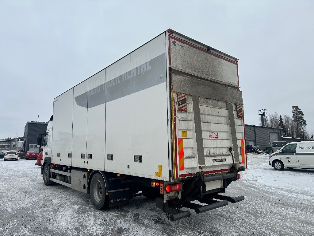 Volvo FM 330 - Tovornjak hladilnik: slika 4 Volvo FM 330 - Tovornjak hladilnik: slika 4