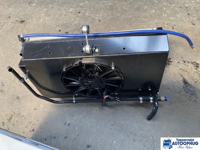 MAN 36.06101-6035 – MAN Radiator - Motor in deli za Tovornjak: slika 2 MAN 36.06101-6035 – MAN Radiator - Motor in deli za Tovornjak: slika 2