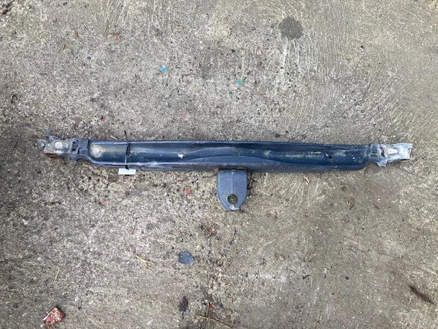 Scania 2149085 – Scania tow beam - Okvir/ Šasija za Tovornjak: slika 2 Scania 2149085 – Scania tow beam - Okvir/ Šasija za Tovornjak: slika 2