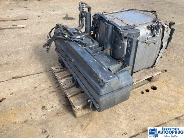 Scania 2173142 Adblue tank - AdBlue rezervoar za Tovornjak: slika 1 Scania 2173142 Adblue tank - AdBlue rezervoar za Tovornjak: slika 1