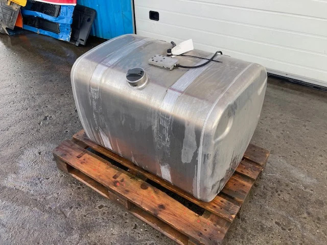 Scania Diesel tank – Scania 2713470 - Rezervoar za gorivo za Tovornjak: slika 1 Scania Diesel tank – Scania 2713470 - Rezervoar za gorivo za Tovornjak: slika 1