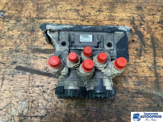 Scania EBS modulator – Scania 2653385 - Električni sistem za Tovornjak: slika 1 Scania EBS modulator – Scania 2653385 - Električni sistem za Tovornjak: slika 1