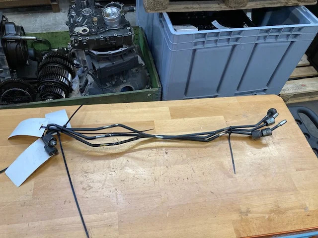 Scania Fuel pipe – Scania 2865677 - Motor in deli za Tovornjak: slika 1 Scania Fuel pipe – Scania 2865677 - Motor in deli za Tovornjak: slika 1