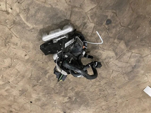 Scania Heater – Oliefyr 6kw – Scania 3034224 - Električni sistem za Tovornjak: slika 1 Scania Heater – Oliefyr 6kw – Scania 3034224 - Električni sistem za Tovornjak: slika 1