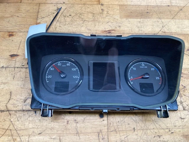 Scania Instrument cluster – Scania 3165900 - Električni sistem za Tovornjak: slika 1 Scania Instrument cluster – Scania 3165900 - Električni sistem za Tovornjak: slika 1