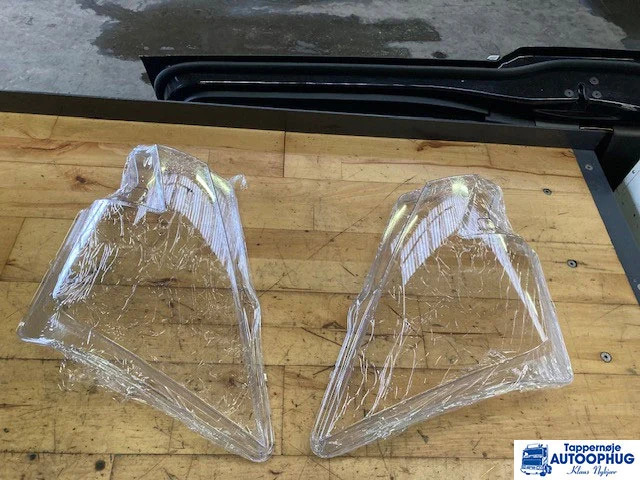 Volvo FH5 H7 – Forlygte glas - Električni sistem za Tovornjak: slika 1 Volvo FH5 H7 – Forlygte glas - Električni sistem za Tovornjak: slika 1