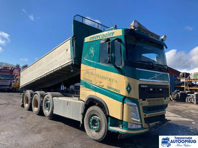 Volvo FH500 8X4 tridem tip - Tovornjak prekucnik: slika 1 Volvo FH500 8X4 tridem tip - Tovornjak prekucnik: slika 1