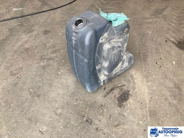 Volvo adblue tank – Volvo 23225656 - AdBlue rezervoar za Tovornjak: slika 1 Volvo adblue tank – Volvo 23225656 - AdBlue rezervoar za Tovornjak: slika 1