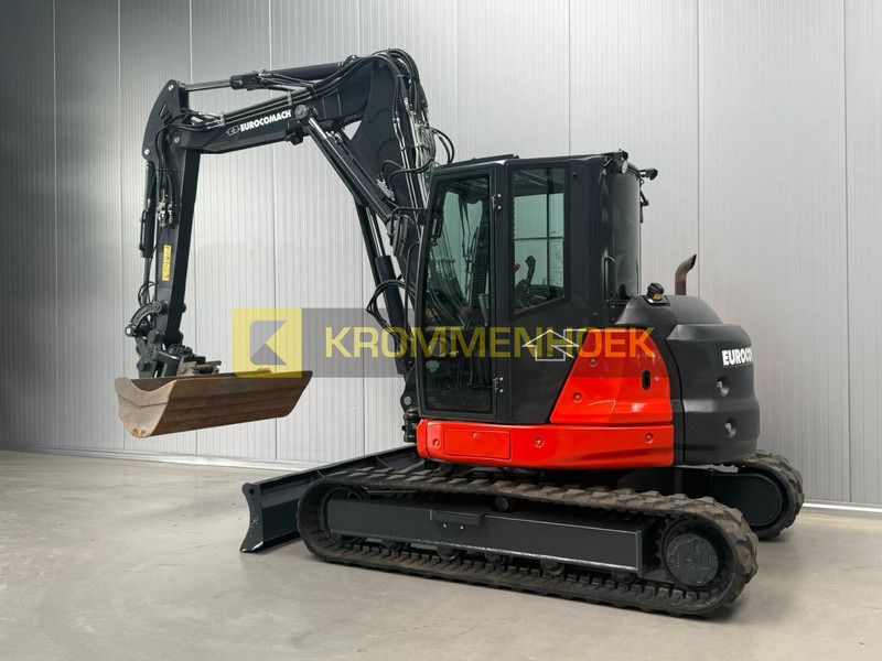 Eurocomach ES 100 TR Powertilt - Mini bager: slika 3 Eurocomach ES 100 TR Powertilt - Mini bager: slika 3