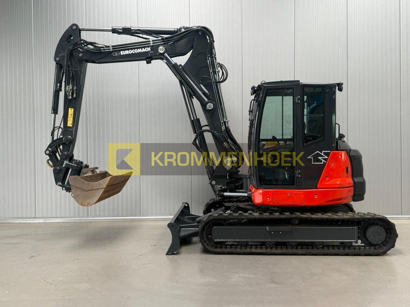 Eurocomach ES 100 TR Powertilt - Mini bager: slika 1 Eurocomach ES 100 TR Powertilt - Mini bager: slika 1