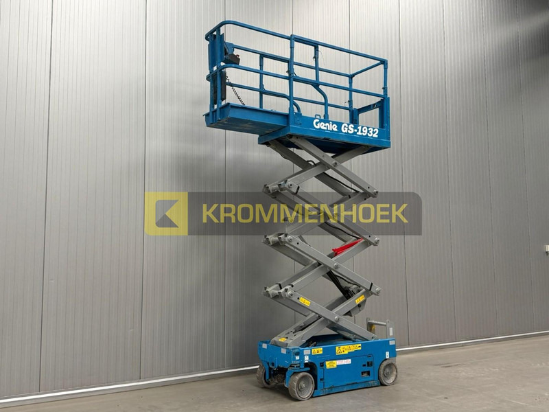 Genie GS 1932 - Škarjasta dvižna ploščad: slika 5 Genie GS 1932 - Škarjasta dvižna ploščad: slika 5