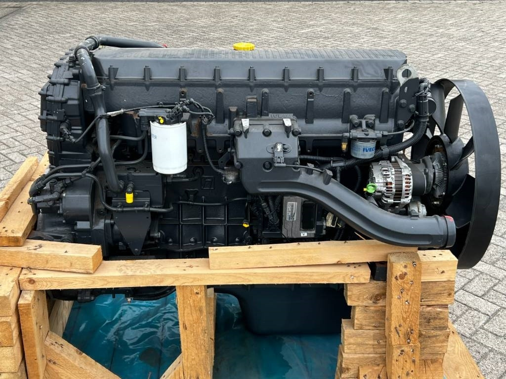 CNH Engine - FPT Cursor 13 - F3BE9681C - Motor za Kmetijski stroj: slika 4 CNH Engine - FPT Cursor 13 - F3BE9681C - Motor za Kmetijski stroj: slika 4