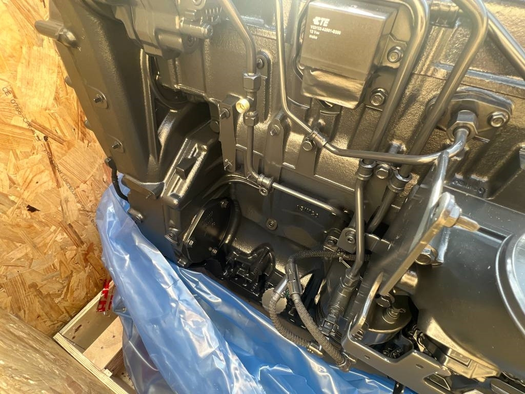 CNH Moteur - FPT Cursor 9 - F2CFE613G - Motor za Kmetijski stroj: slika 4 CNH Moteur - FPT Cursor 9 - F2CFE613G - Motor za Kmetijski stroj: slika 4
