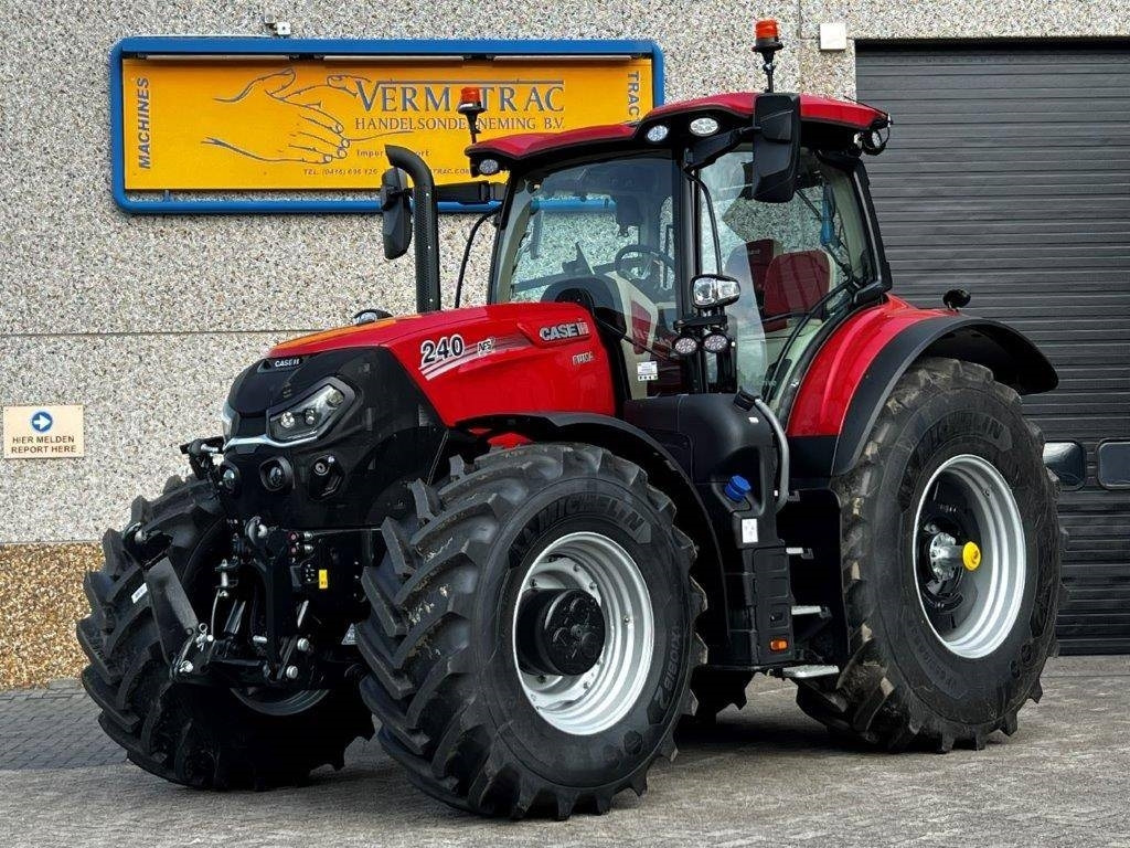 Case IH PUMA 240CVX, AFS Connect, 2024, frontlinkage, GPS! - Traktor: slika 1 Case IH PUMA 240CVX, AFS Connect, 2024, frontlinkage, GPS! - Traktor: slika 1