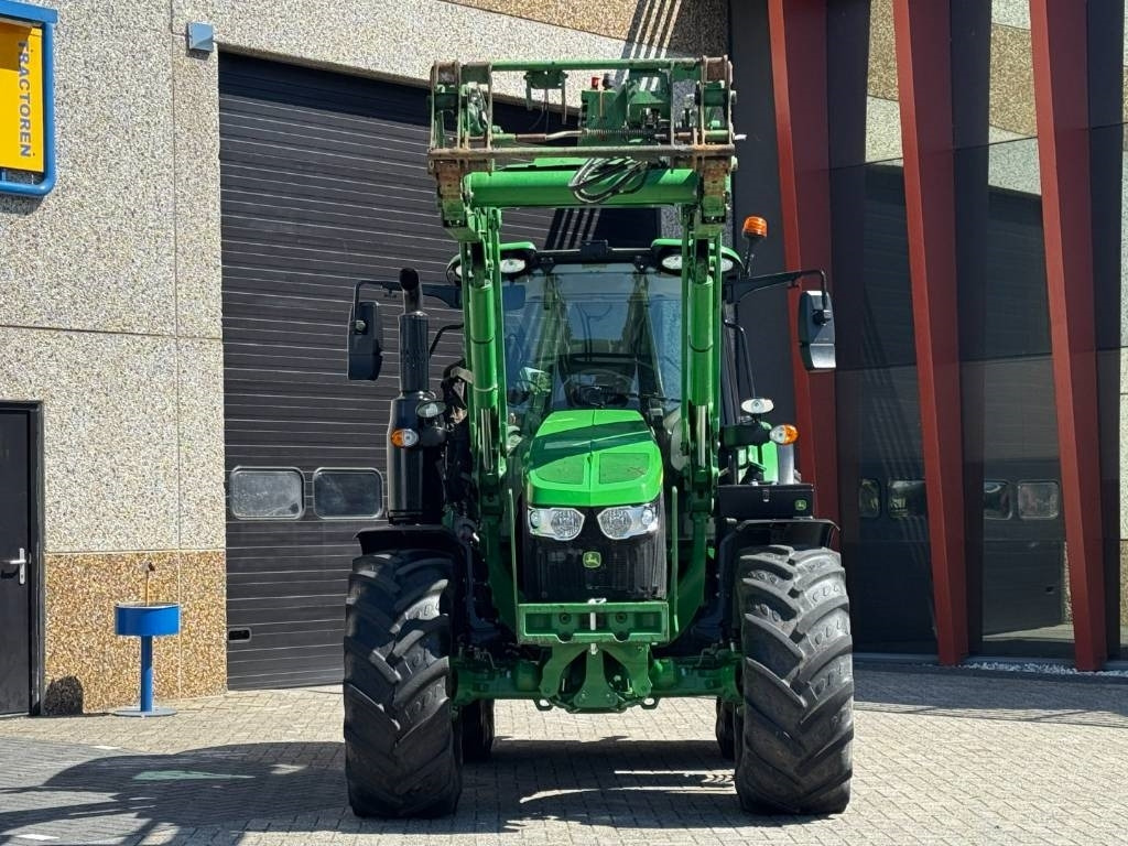 John Deere 6110M, 2021, Auto Power, 623R frontloader!! - Traktor: slika 2 John Deere 6110M, 2021, Auto Power, 623R frontloader!! - Traktor: slika 2