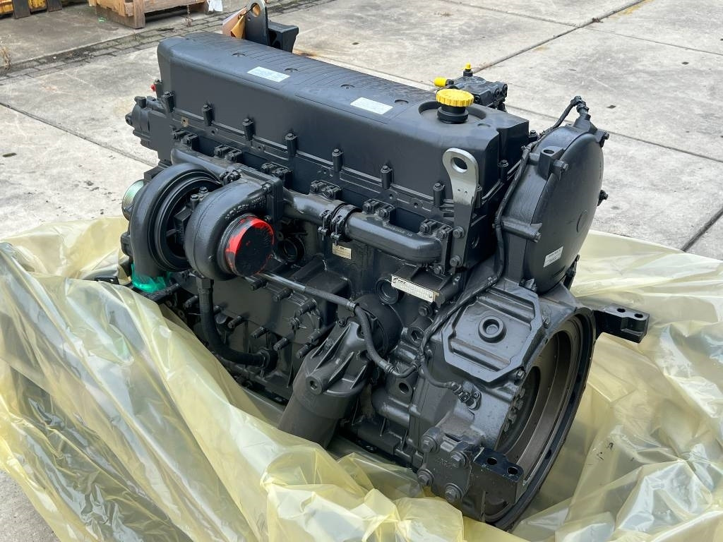 New Holland Engine - FPT Cursor 9 - F2CE9684A - Motor za Kmetijski stroj: slika 5 New Holland Engine - FPT Cursor 9 - F2CE9684A - Motor za Kmetijski stroj: slika 5