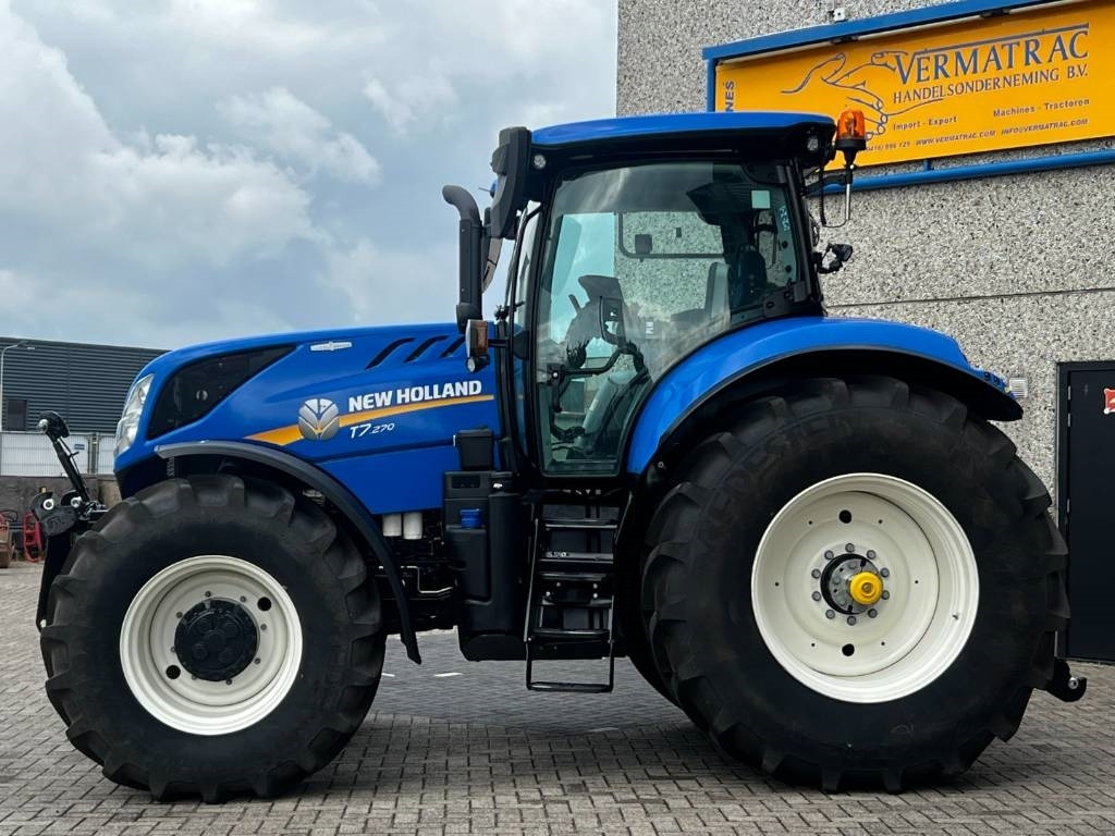 New Holland T7.270 Auto Command - Traktor: slika 2 New Holland T7.270 Auto Command - Traktor: slika 2