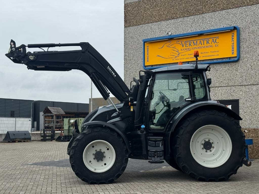 Valtra N174D, Frontlinkage + PTO, Frontloader, 3846 hours - Traktor: slika 2 Valtra N174D, Frontlinkage + PTO, Frontloader, 3846 hours - Traktor: slika 2