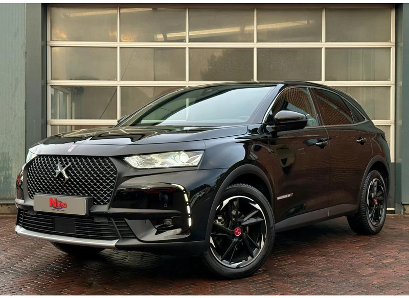 DS Ds 7 Crossback DS Performance Line 360 Cam Xenon Led Groot Navi Leder/ Alcantara Cruise Origi NL Lmv Veel Opties! - SUV: slika 3 DS Ds 7 Crossback DS Performance Line 360 Cam Xenon Led Groot Navi Leder/ Alcantara Cruise Origi NL Lmv Veel Opties! - SUV: slika 3