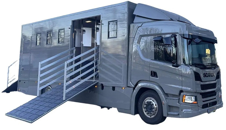 Scania P250 Horse Truck - Tovornjak za prevoz konj: slika 1 Scania P250 Horse Truck - Tovornjak za prevoz konj: slika 1