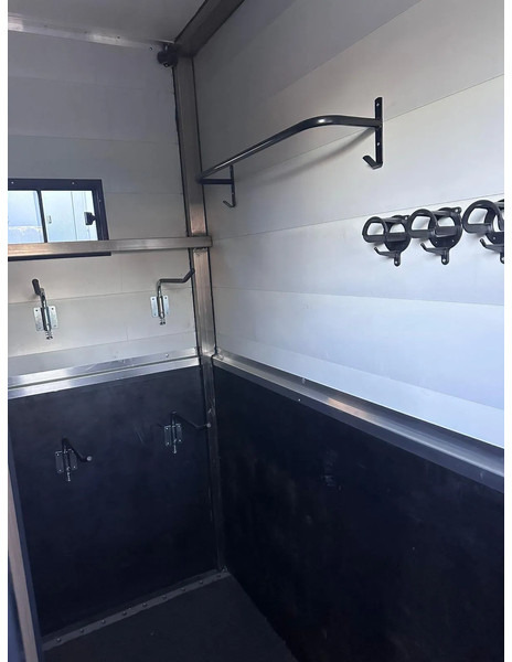 Tovornjak za prevoz konj Scania P250 Horse Truck: slika 18 Tovornjak za prevoz konj Scania P250 Horse Truck: slika 18