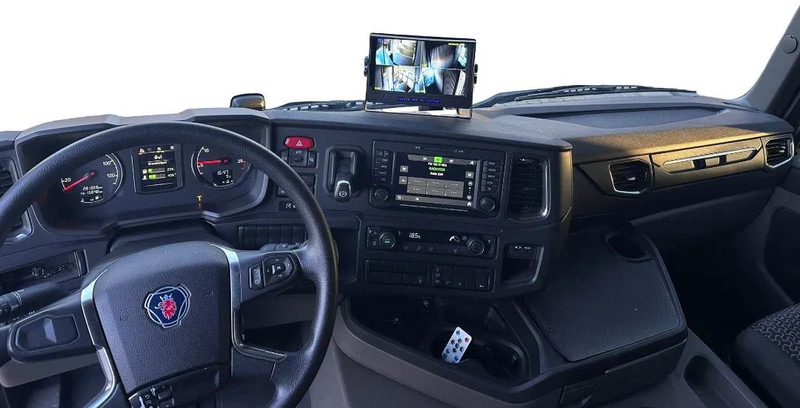 Tovornjak za prevoz konj Scania P250 Horse Truck: slika 13 Tovornjak za prevoz konj Scania P250 Horse Truck: slika 13