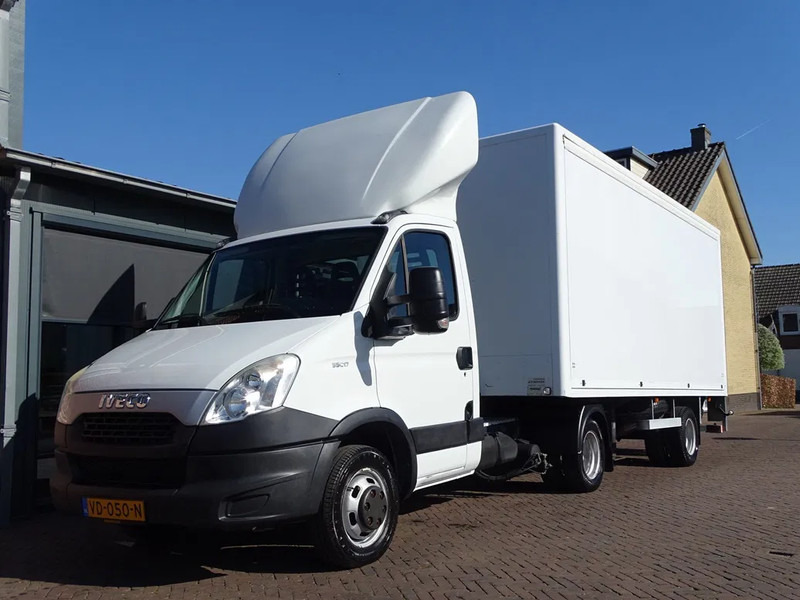 Iveco Daily 35C17 BE PODIUM OPLEGGER 3800 KG LBW 1.5 ton - Vlačilec: slika 2 Iveco Daily 35C17 BE PODIUM OPLEGGER 3800 KG LBW 1.5 ton - Vlačilec: slika 2