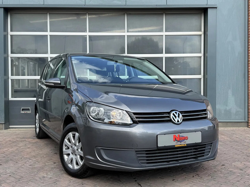 Volkswagen Touran 1.2 TSI 105pk 7 Pers LMV Parkeer sensoren - Avtomobil: slika 1 Volkswagen Touran 1.2 TSI 105pk 7 Pers LMV Parkeer sensoren - Avtomobil: slika 1