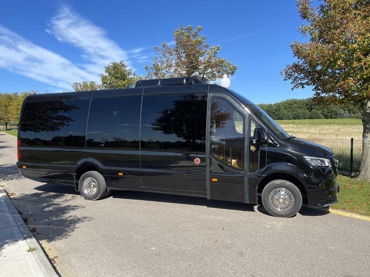MERCEDES-BENZ SPRINTER 519 CDI (MB BUSPERFECT) - Minibus, Potniški kombi: slika 4 MERCEDES-BENZ SPRINTER 519 CDI (MB BUSPERFECT) - Minibus, Potniški kombi: slika 4