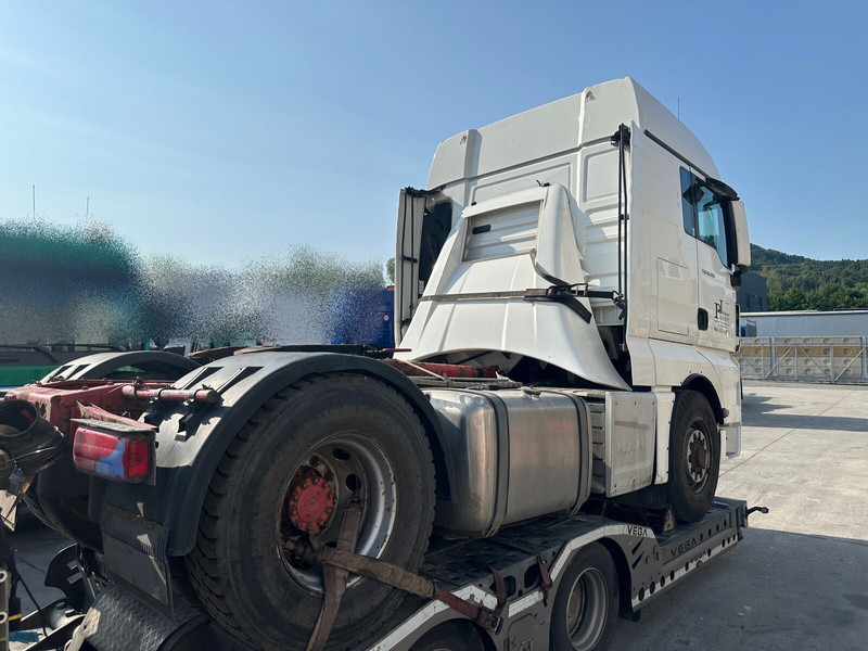 MAN TGX 18.500 4X4 Hydrodrive OKVARA MOTORJA - Vlačilec: slika 4 MAN TGX 18.500 4X4 Hydrodrive OKVARA MOTORJA - Vlačilec: slika 4