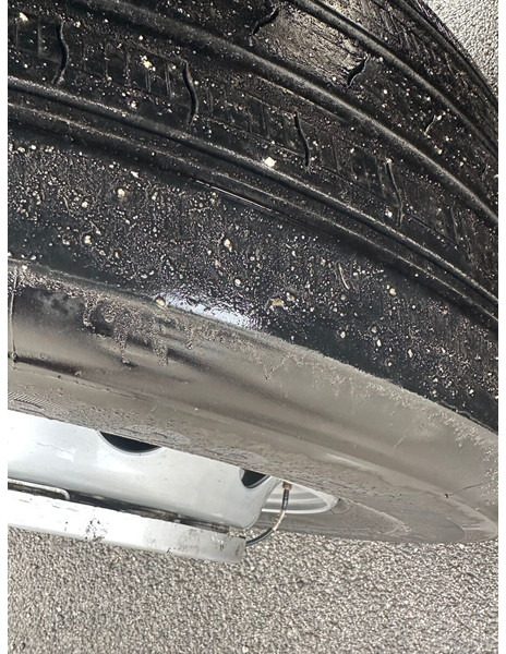 Vlačilec MAN TGX 18.510 4X2 LL SA Intarder Klima ACC: slika 10 Vlačilec MAN TGX 18.510 4X2 LL SA Intarder Klima ACC: slika 10