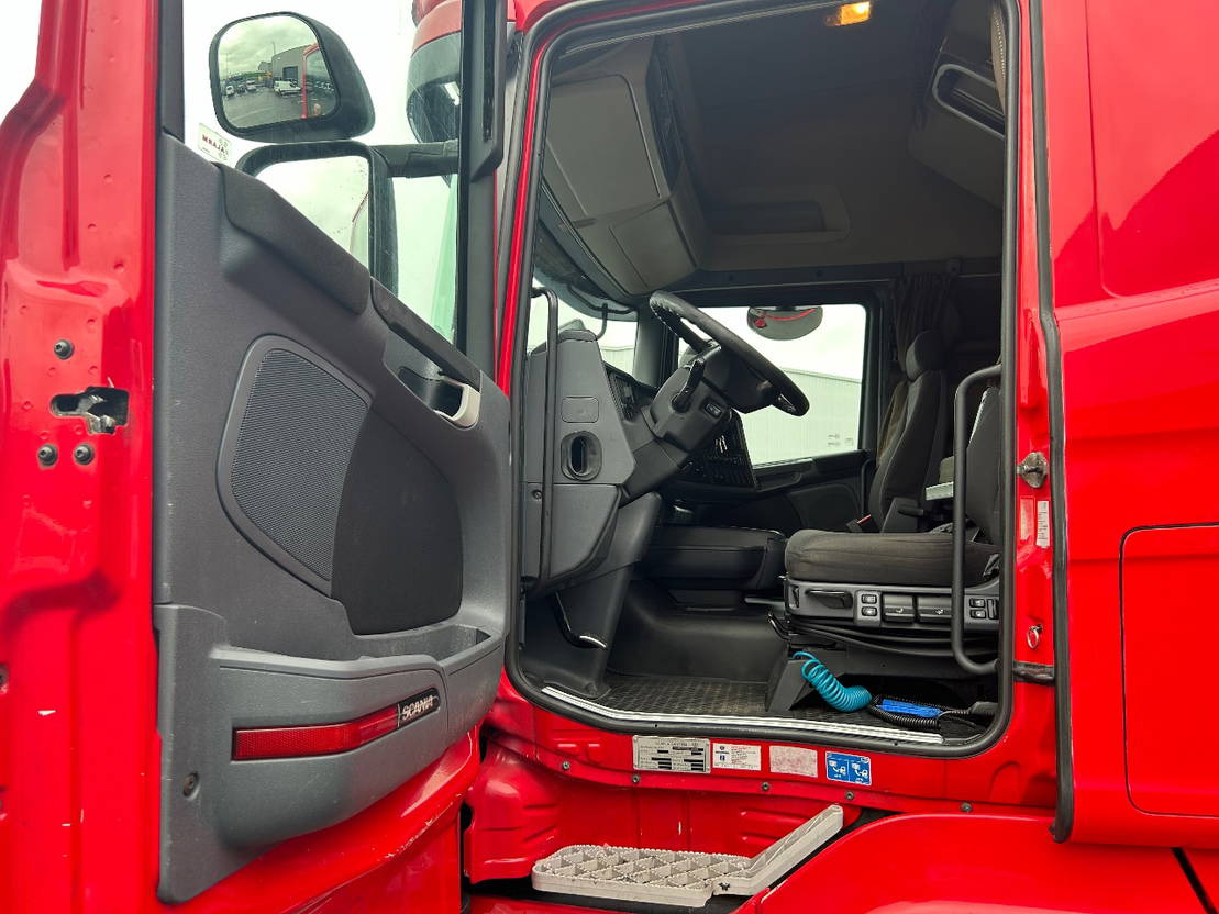 Scania R580 V8 R580 v8 Topline Retarder Full Airsuspension Double Glass - Vlačilec: slika 4 Scania R580 V8 R580 v8 Topline Retarder Full Airsuspension Double Glass - Vlačilec: slika 4